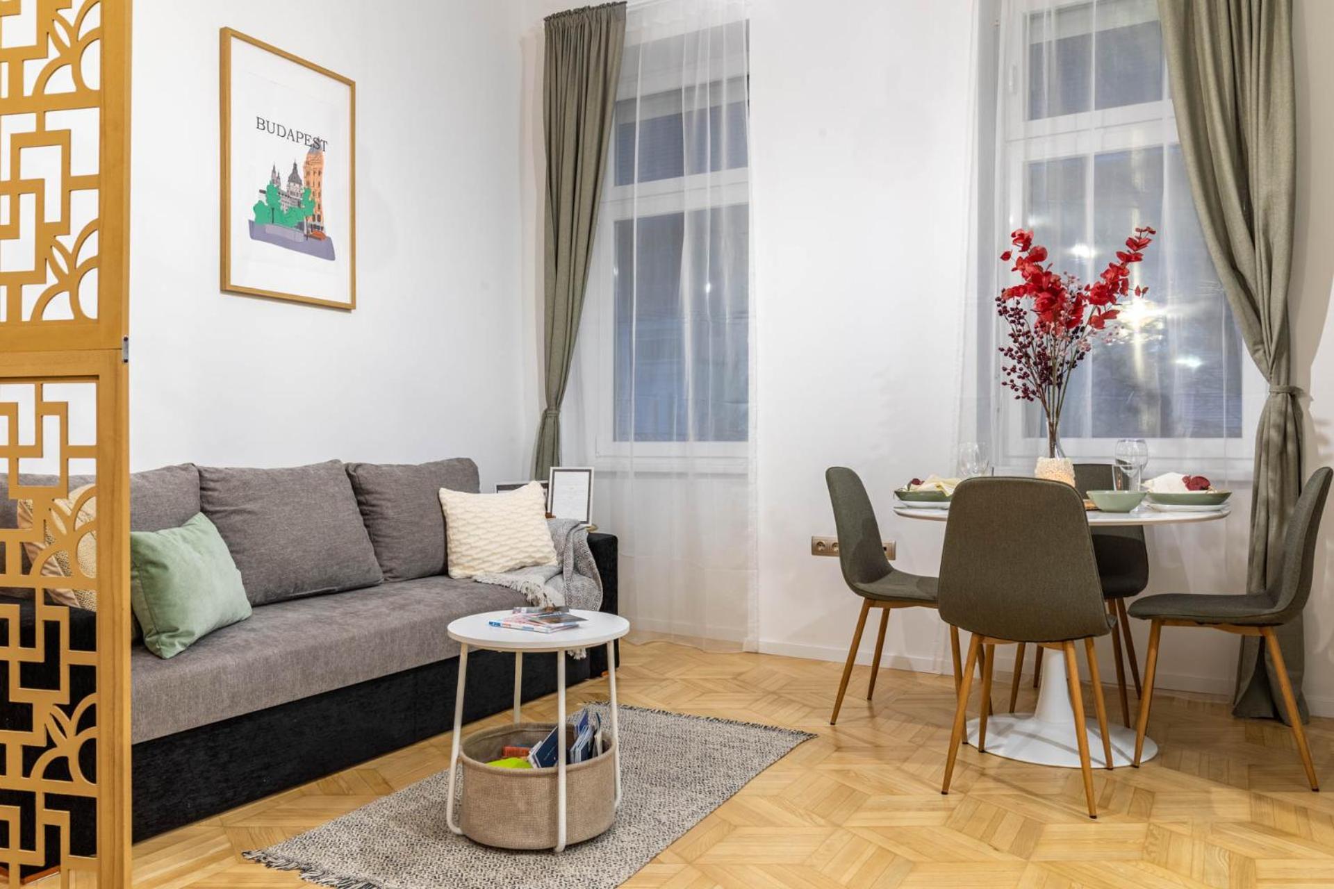 Harmony - Downtown Apartment